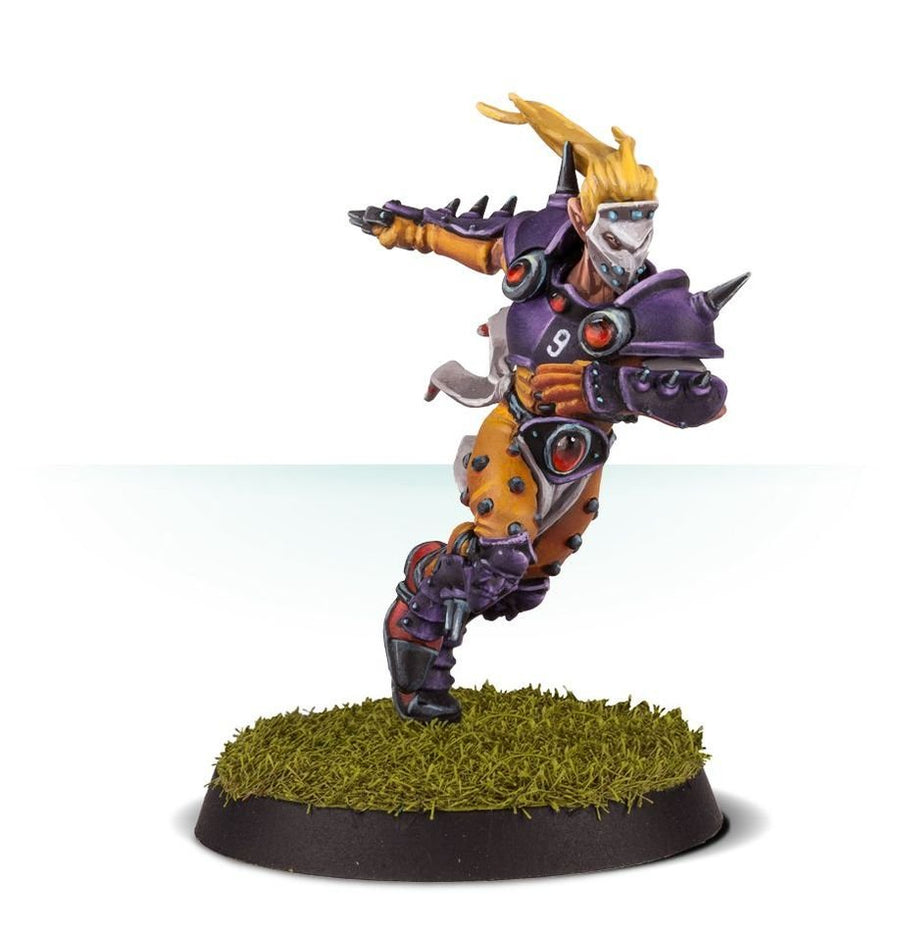 Blood Bowl: Elven Union Team - Elfheim Eagles - Gathering Games