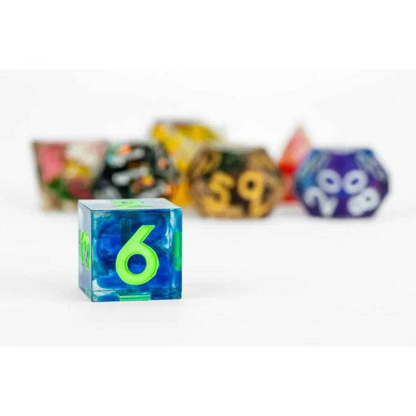 FanRoll Mystery Misfit Sharp Edge Resin Polyhedral Dice Set Display - 5