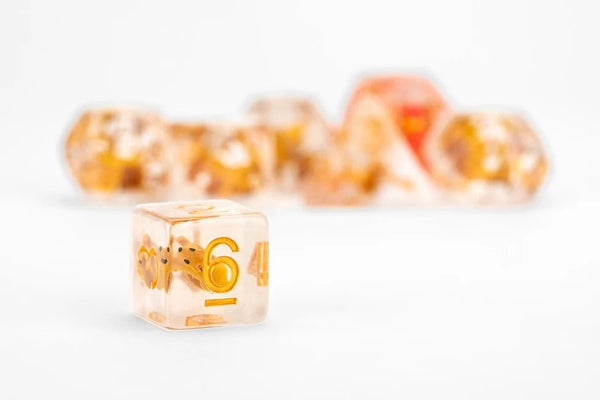 FanRoll: Santa Set Reindeer Dice 16mm Resin Poly Dice Set - 5