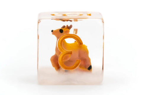FanRoll: Santa Set Reindeer Dice 16mm Resin Poly Dice Set - Gathering Games