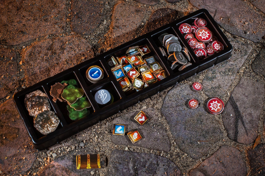 Gloomhaven: Jaws Of The Lion - Gathering Games