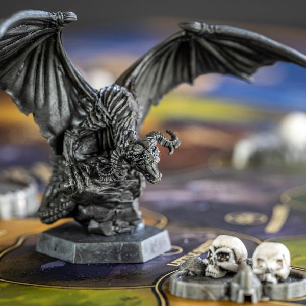 Return To Dark Tower: Dark Horde - Gathering Games