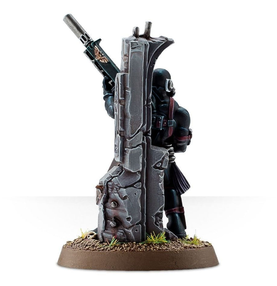 Warhammer 40K: Imperial Agents: Vindicare Assassin - Gathering Games