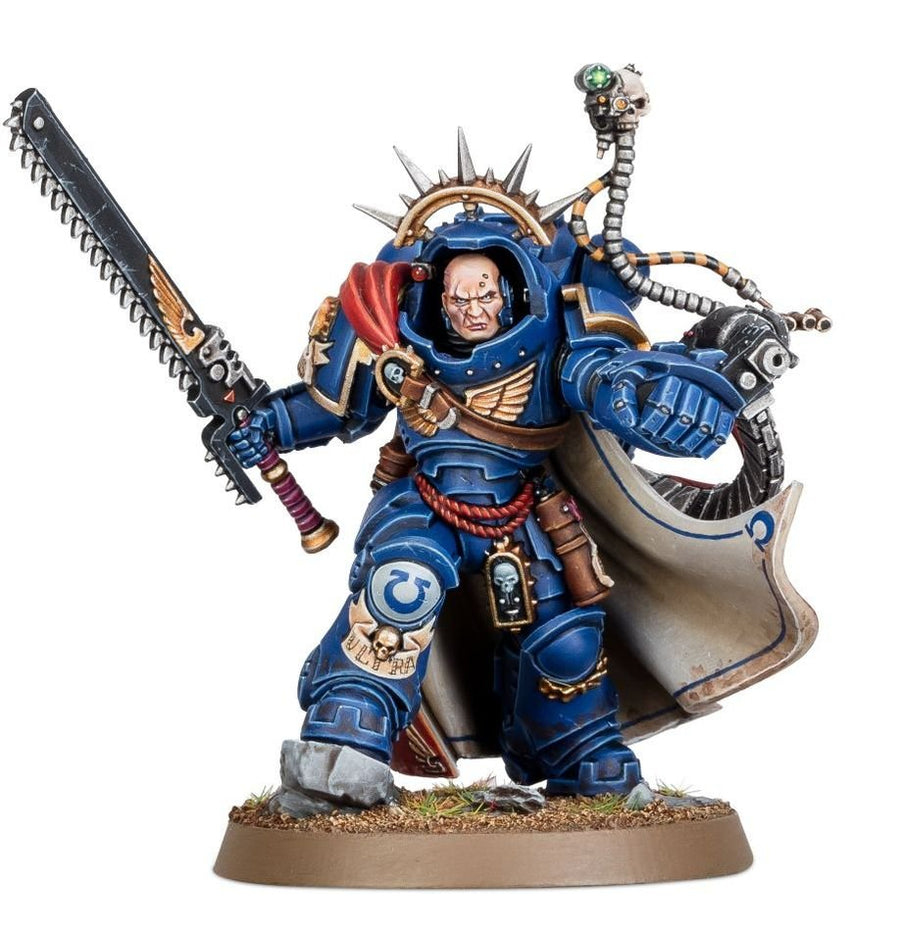 Warhammer 40K: Space Marines - Captain in Gravis Armour - Gathering Games