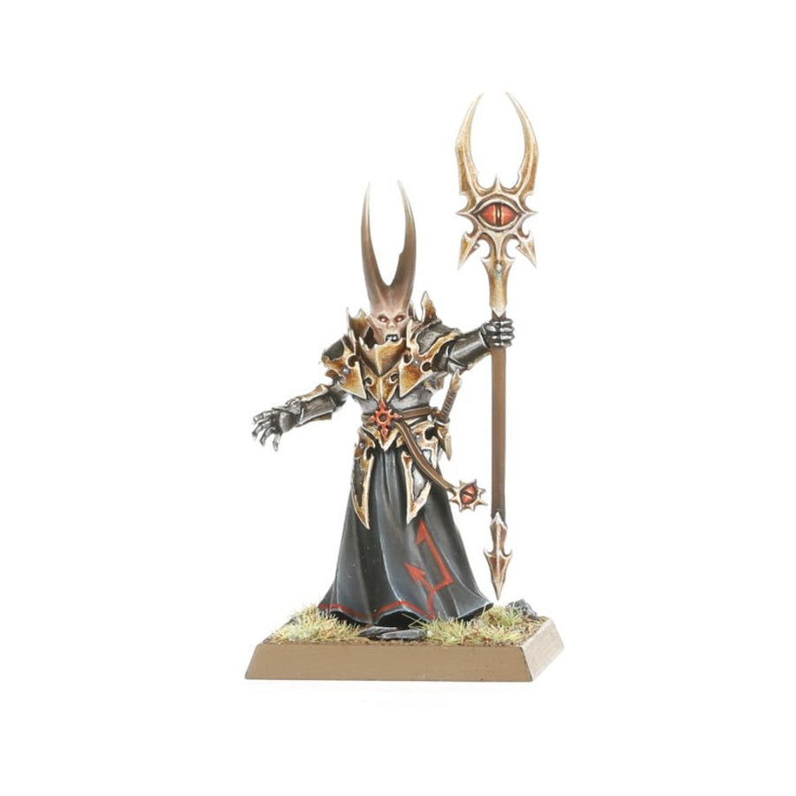 Warhammer The Old World: Warriors of Chaos - Sorcerer of Chaos - Gathering Games