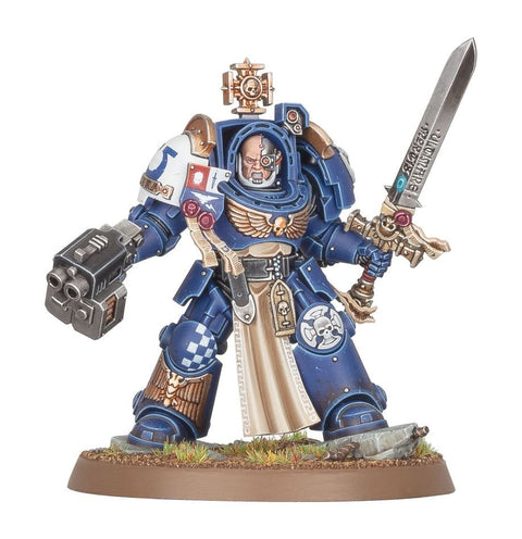 Warhammer 40K: Space Marines - Captain In Terminator Armour - Gathering Games